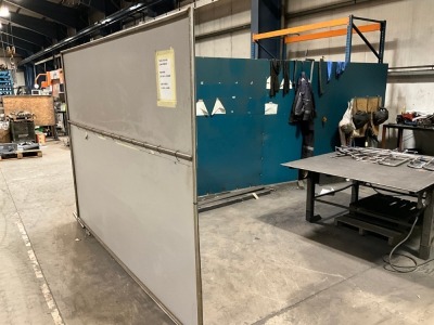 3No. APPROX. 3000mm x 2150mm MOBILE SCREENS