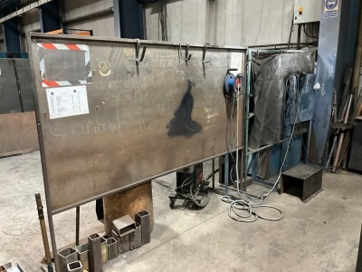2No. ASSORTED MOBILE SCREENS
