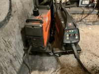 KEMPPI M420 FAST MIG 3 PHASE MIG WELDER & POWER FEED - 2