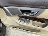 JAGUAR XF 3.0D LUXURY V6 AUTOMATIC - 21