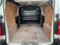 PEUGEOT EXPERT 1400 PROFESSIONAL 2.0 BLUE HDI 120 - 15