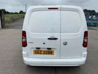 VAUXHALL COMBO 2300 L1 H1 1.5D 100PS SPORTIVE  - 13