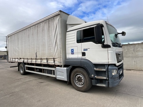  MAN TGS 18.360 4x2 18 TON MANUAL CURTAINSIDER LORRY ON AIR