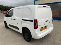 VAUXHALL COMBO 2300 L1 H1 1.5 TURBO D 100PS SPORTIVE - 9