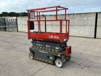 SKYJACK SJIII 3219 19ft BATTERY OPERATED SCISSOR LIFT - 3