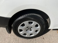 PEUGEOT PARTNER PROFESSIONAL 850 L1 1.6 BLUE HDI 100 - 18
