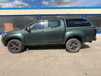 ISUZU D-MAX YUKON VISION 2.5 TD DOUBLE CAB PICK UP  - 5