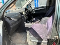 ISUZU D-MAX YUKON VISION 2.5 TD DOUBLE CAB PICK UP  - 8