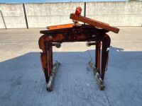 ADJUSTABLE DOUBLE LIFT BLOCK GRAB & FORKLIFT ATTACHMENT - 8