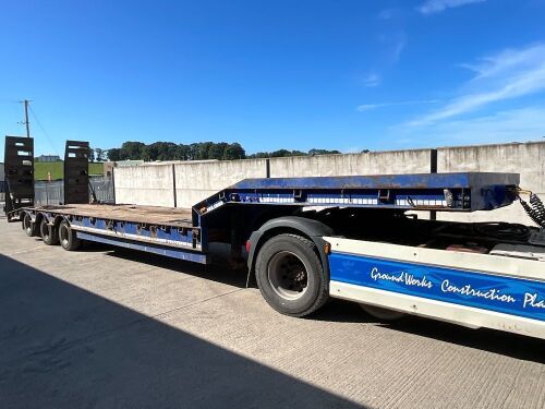 DENNISON 45ft TRI AXLE LOW LOADER ON AIR