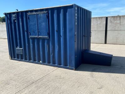 APPROX 12ft x 7ft BOSS CABINS SINGLE AXLE ANTI VANDAL WELFARE UNIT