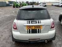 MINI COOPER 1.6 D - 8