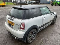MINI COOPER 1.6 D - 9