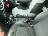 MINI COOPER 1.6 D - 18