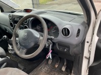 PEUGEOT PARTNER 850 L1 1.6 HDI S 92PS - 26