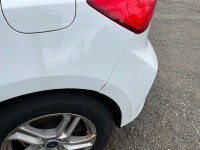 FORD FOCUS ZETEC 1.5 TDCI ECOBLUE 120PS - 9