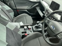 FORD FOCUS ZETEC 1.5 TDCI ECOBLUE 120PS - 17
