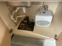 APPROX. 30ft x 10ft ANTI VANDAL WELFARE UNIT - 42