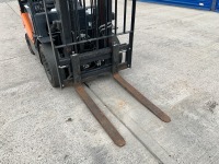 DOOSAN G25P 2.5 TON GAS FORKLIFT - 9