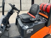DOOSAN G25P 2.5 TON GAS FORKLIFT - 17