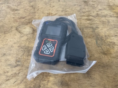 UNUSED OBD DIAGNOSTIC CODE READER