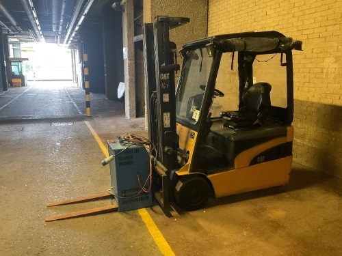 CATERPILLAR EP16NT BATTERY OPERATED FORKLIFT