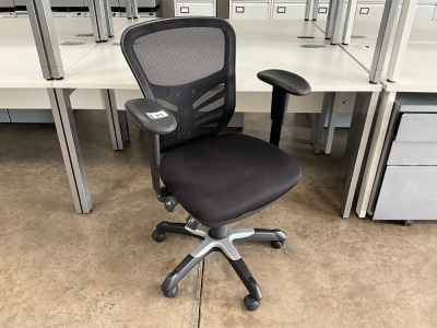 ERGONOMIC MESH 3 LEVER OPERATOR CHAIR WITH ADJUSTABLE ARMS