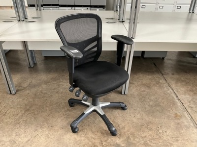 ERGONOMIC MESH 3 LEVER OPERATOR CHAIR WITH ADJUSTABLE ARMS