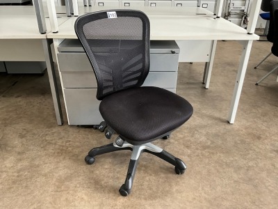 ERGONOMIC MESH 3 LEVER OPERATOR CHAIR