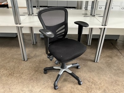 ERGONOMIC MESH 3 LEVER OPERATOR CHAIR WITH ADJUSTABLE ARMS
