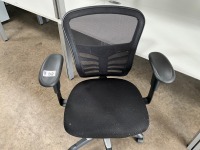 ERGONOMIC MESH 3 LEVER OPERATOR CHAIR WITH ADJUSTABLE ARMS - 2