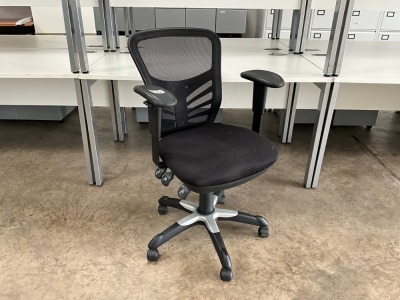 ERGONOMIC MESH 3 LEVER OPERATOR CHAIR WITH ADJUSTABLE ARMS