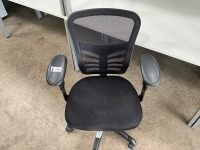 ERGONOMIC MESH 3 LEVER OPERATOR CHAIR WITH ADJUSTABLE ARMS - 2