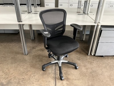ERGONOMIC MESH 3 LEVER OPERATOR CHAIR WITH ADJUSTABLE ARMS