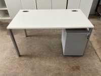 GOAL POST 1400X800mm RECTANGULAR OFFICE DESK & 3 DRAWER METAL PEDESTAL - 2