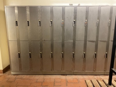 3No. 6 COMPARTMENT METAL LOCKERS