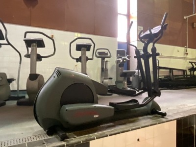 LIFE FITNESS 9100 ELLIPTICAL CROSS TRAINER