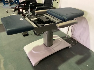 ELECTRIC MEDICAL CHAIR - INCOMPLETE