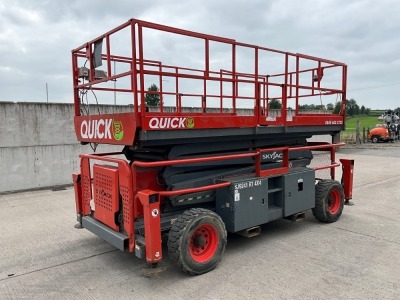 SKYJACK SJ9241 41FT DIESEL ROUGH TERRAIN SCISSOR LIFT