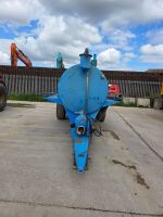 APPROX. 1000 GALLON SINGLE AXLE WATER BOWSER - 2