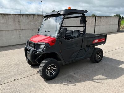 KIOTI K9 2400 4x4 DIESEL UTILITY TRUCK