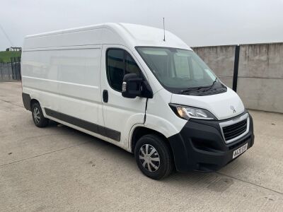PEUGEOT BOXER PROFESSIONAL 335 L3 H2 2.2 BLUE HDI