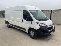 PEUGEOT BOXER PROFESSIONAL 335 L3 H2 2.2 BLUE HDI