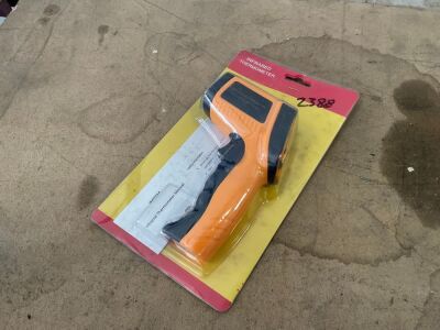 UNSUED INFRARED THERMOMETER