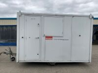 PORTAKABIN APPROX. 11ft 8" X 7ft 6" SINGLE AXLE TOWABLE WELFARE UNIT - 5