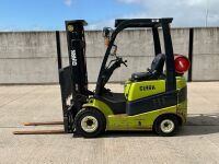 CLARK C18L 1.8 TON GAS FORKLIFT - 2