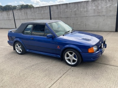 FORD ESCORT XR3I 1.6 CONVERTIBLE