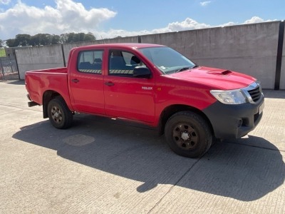 TOYOTA HILUX 2.5 D-4D DOUBLE CAB PICK UP