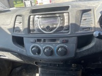 TOYOTA HILUX 2.5 D-4D DOUBLE CAB PICK UP - 26