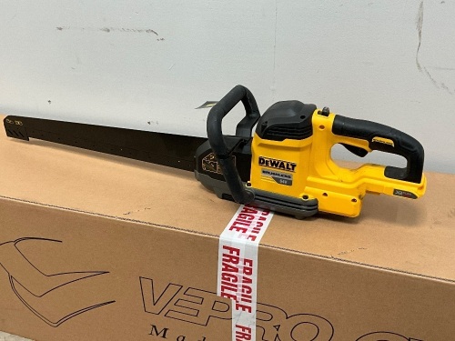 UNUSED DEWALT 54V XR FLEXVOLT 425MM ALLIGATOR SAW&nbsp;